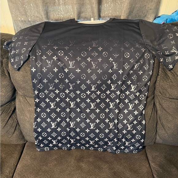 Black and White Monogram Dry Fit Tee Gradient - Picture 1 of 2